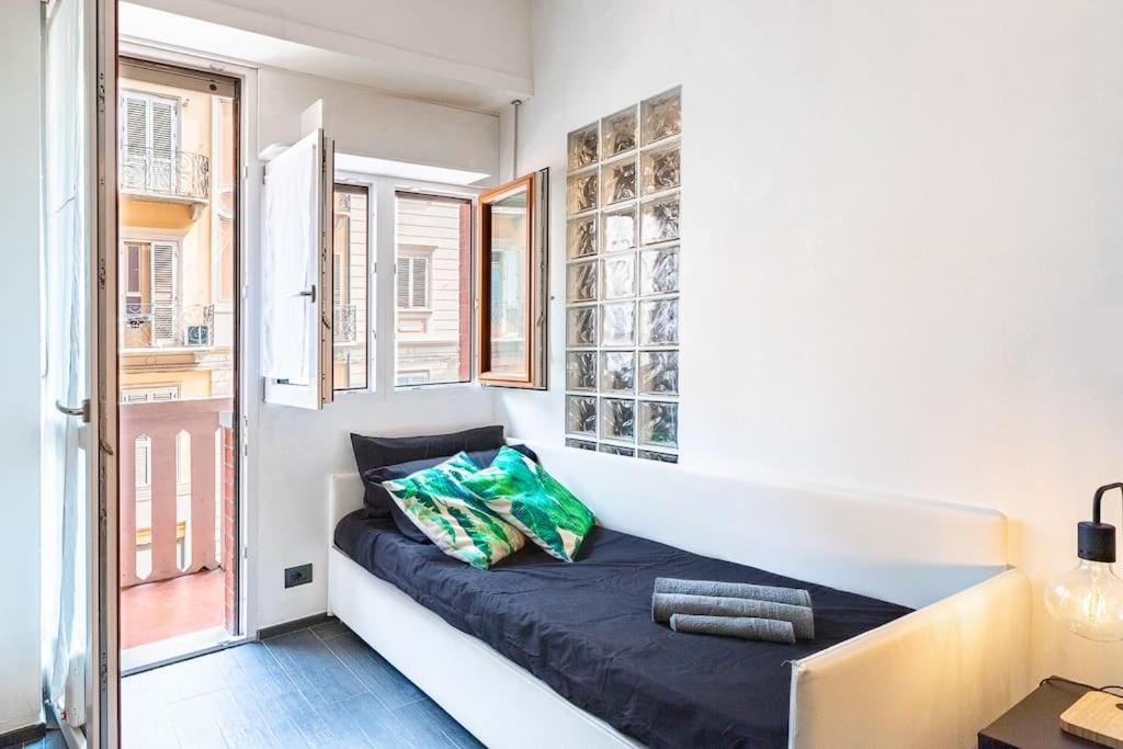 Loft Free Parking E Wifi - Centro E Porta Susa Турин Екстер'єр фото