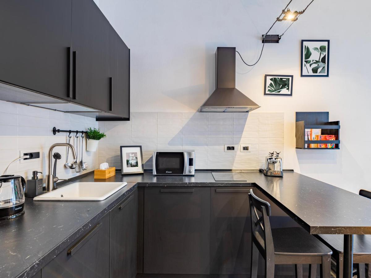 Loft Free Parking E Wifi - Centro E Porta Susa Турин Екстер'єр фото